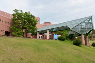 富山県こどもみらい館